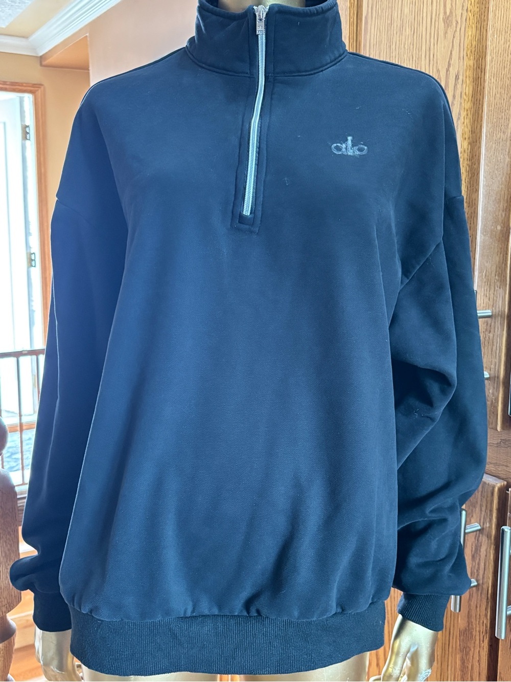 ALO Yoga Men's Navy Half-Zip Pullover Sweater